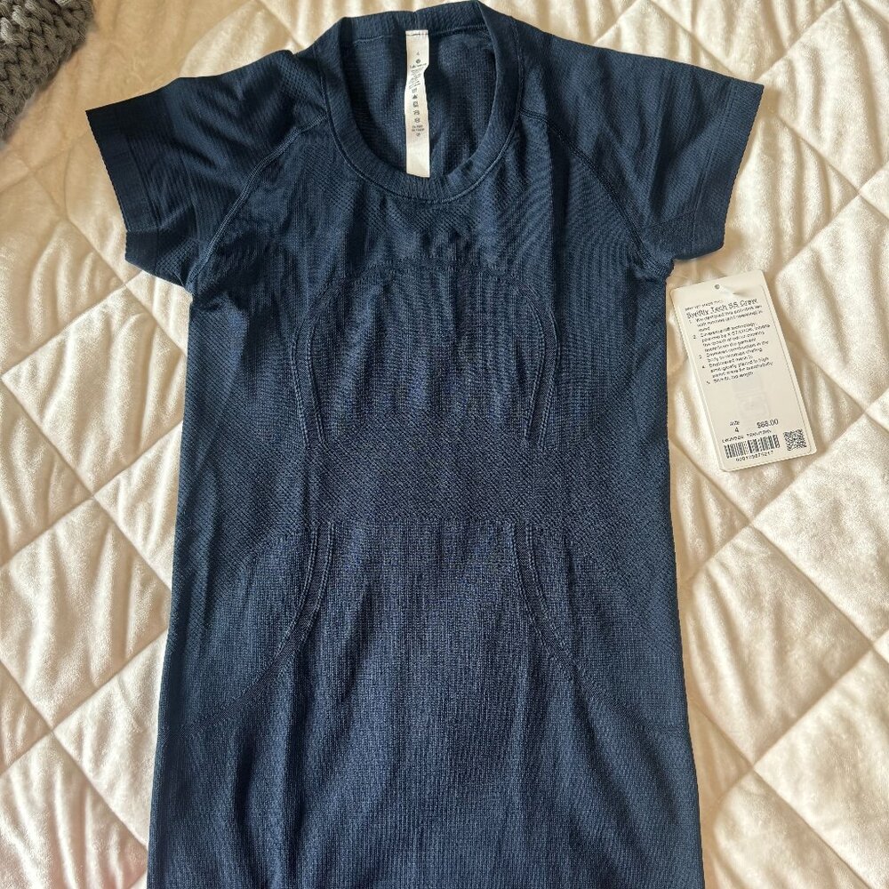 lululemon Swiftly Short Sleeve True Navy